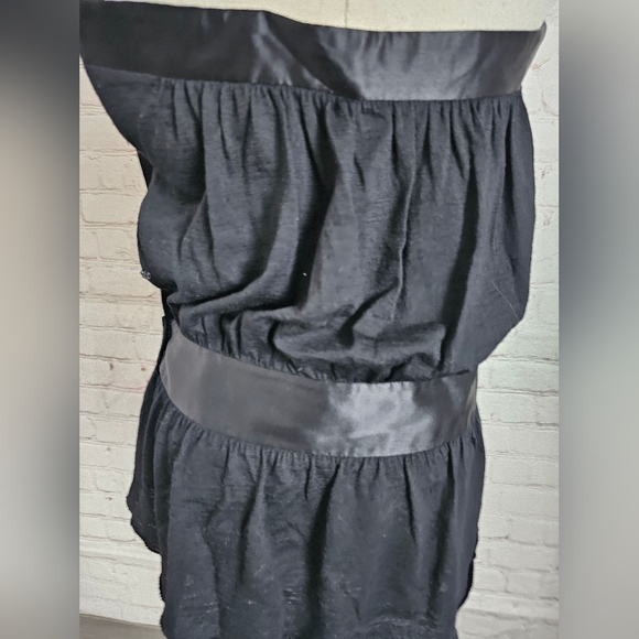 Development by Erica Davies Wool & Silk Embellished Top | Black | Size 2 - Picture 6 of 11